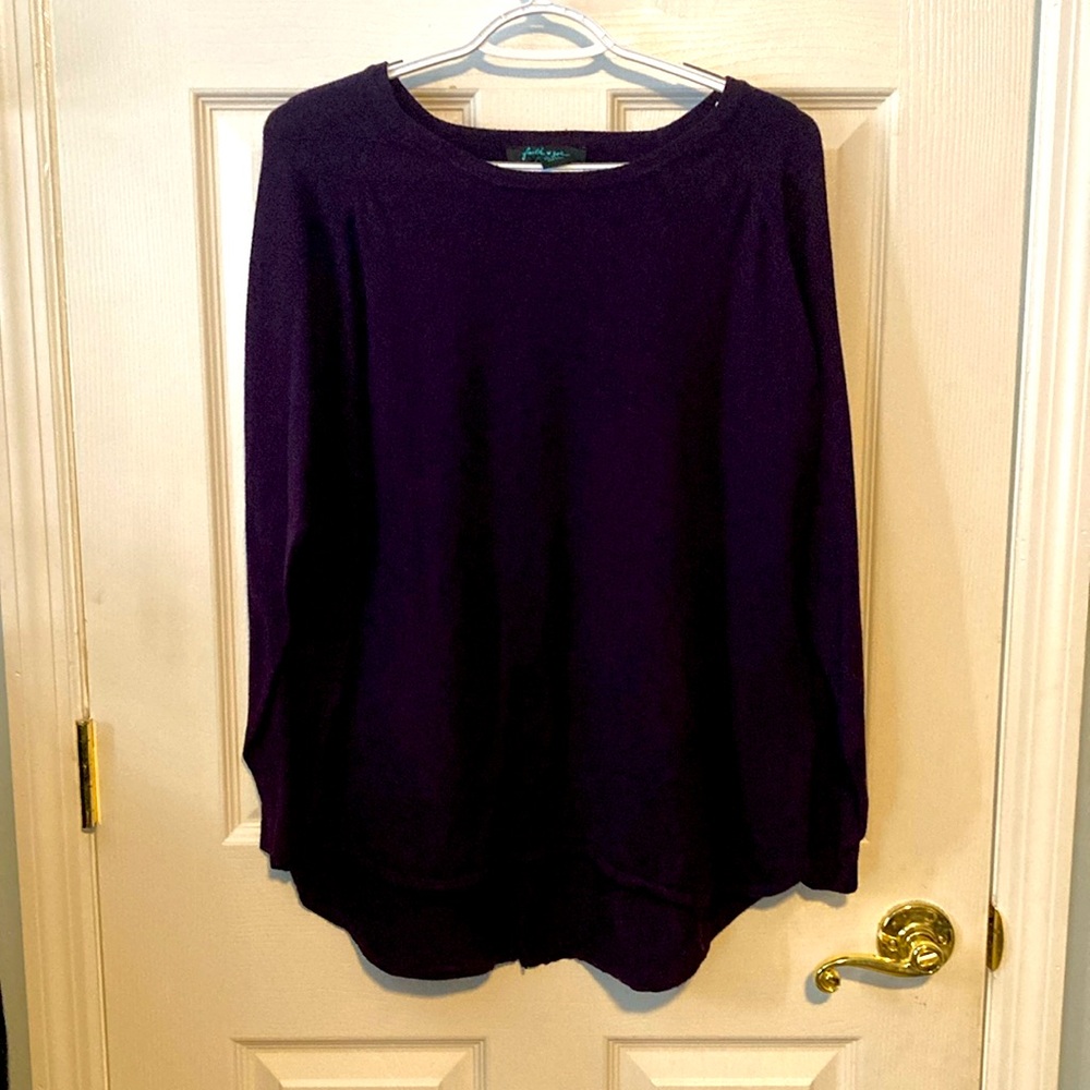 XL long sleeve purple sweater with buttons along spine in back. Super cute on!